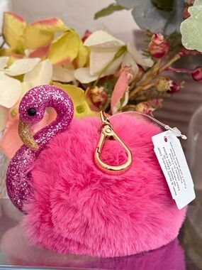🆕🦩 BATH & BODY WORKS LIMITED EDITION FURRY PINK FLAMINGO POCKETBAC HOLDER. NEW!